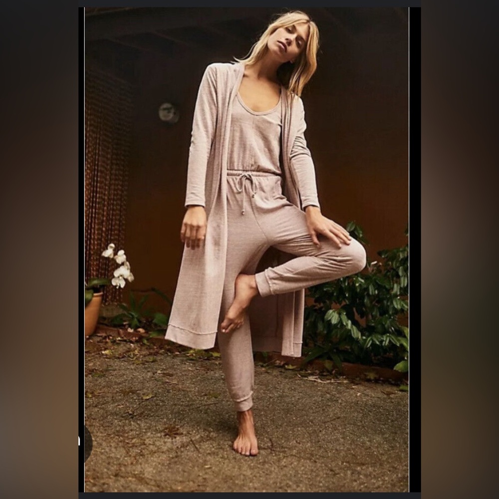 Free people set.  Size M